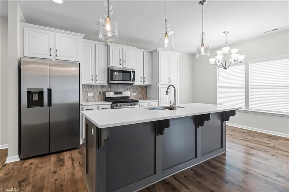 4462 Wesmar Drive Pfafftown, NC 27040