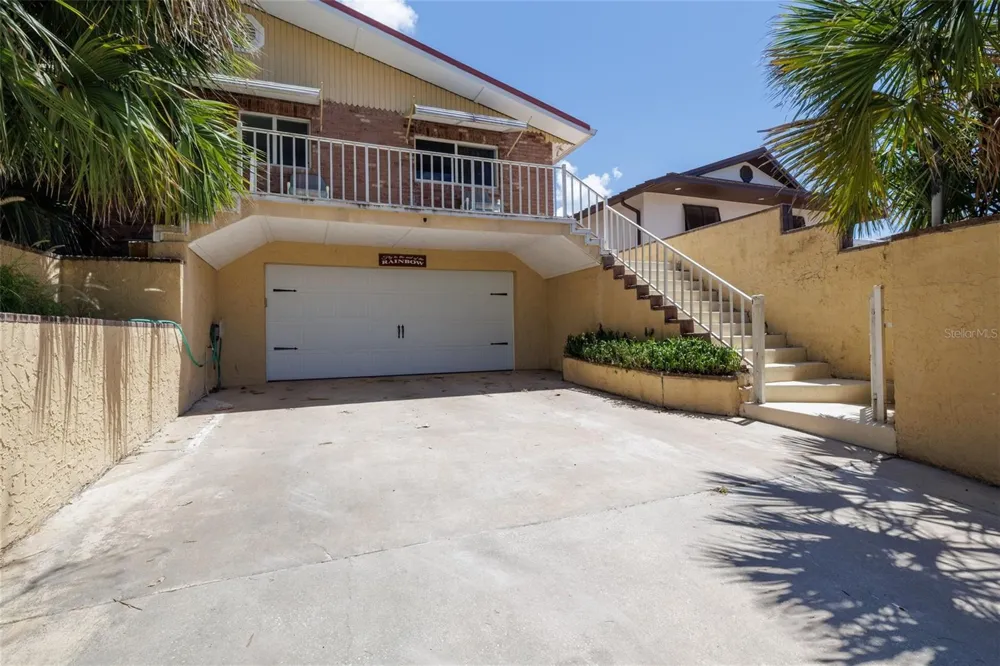 1413 ATLANTIC AVENUE New Smyrna Beach, FL 32169