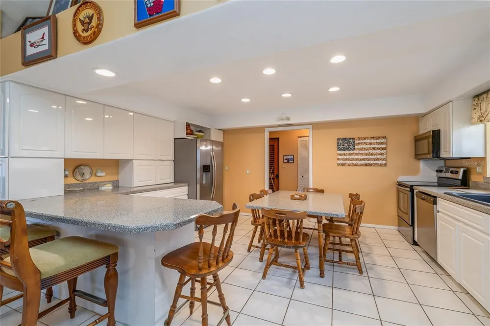 1413 ATLANTIC AVENUE New Smyrna Beach, FL 32169