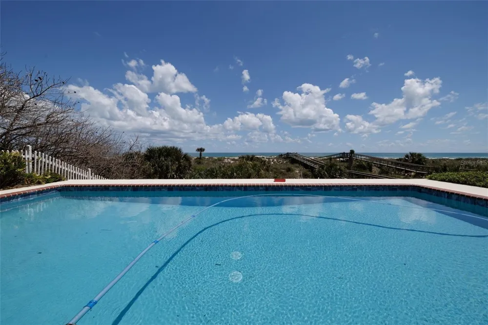 1413 ATLANTIC AVENUE New Smyrna Beach, FL 32169