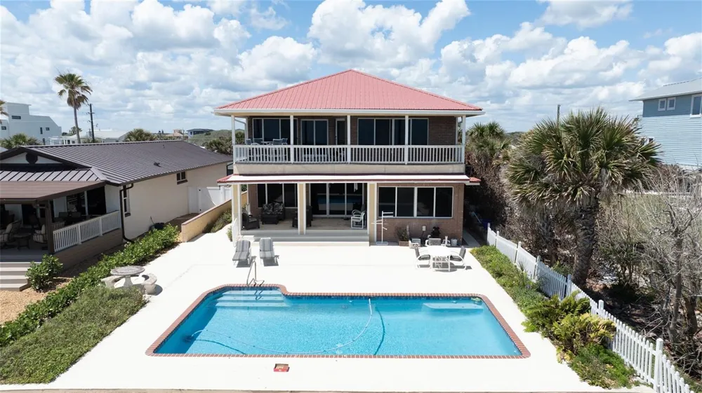 1413 ATLANTIC AVENUE New Smyrna Beach, FL 32169
