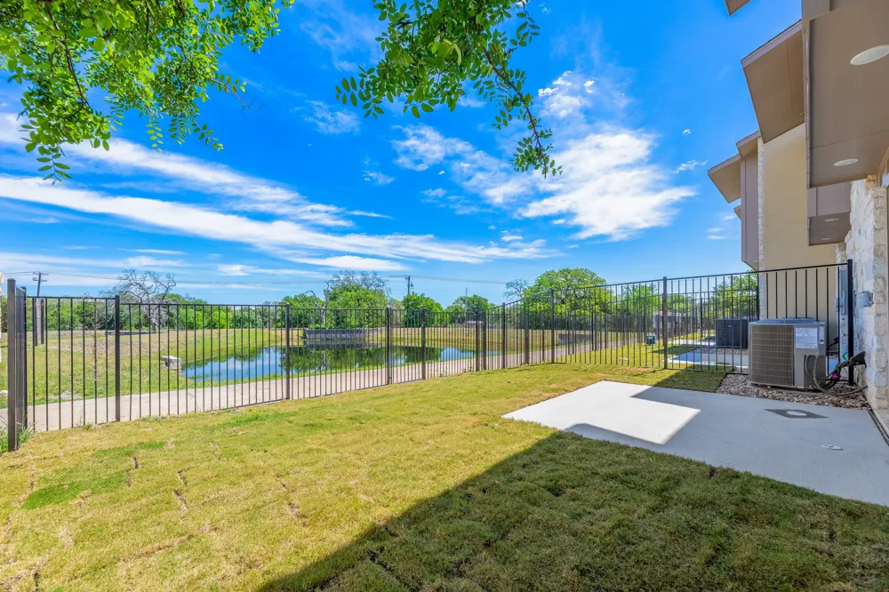 108 Tesla Circle Round Rock, TX 78681