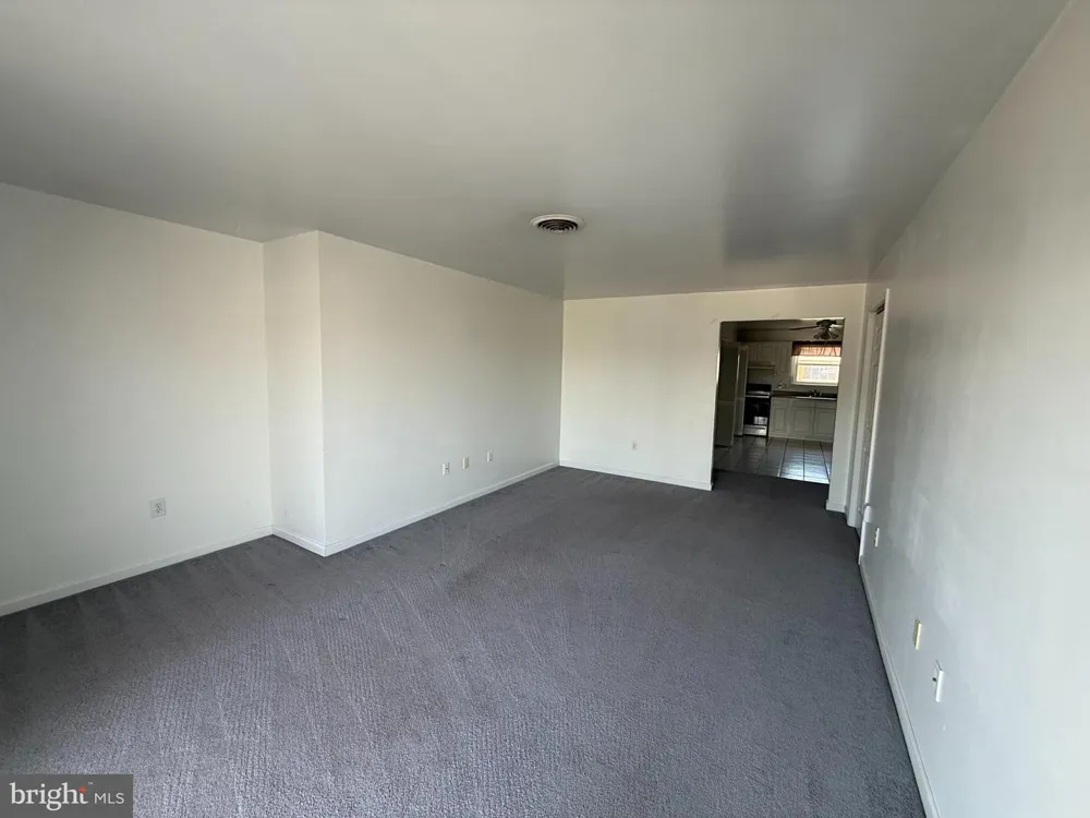 23 TAFT AVENUE #3 Winchester, VA 22601