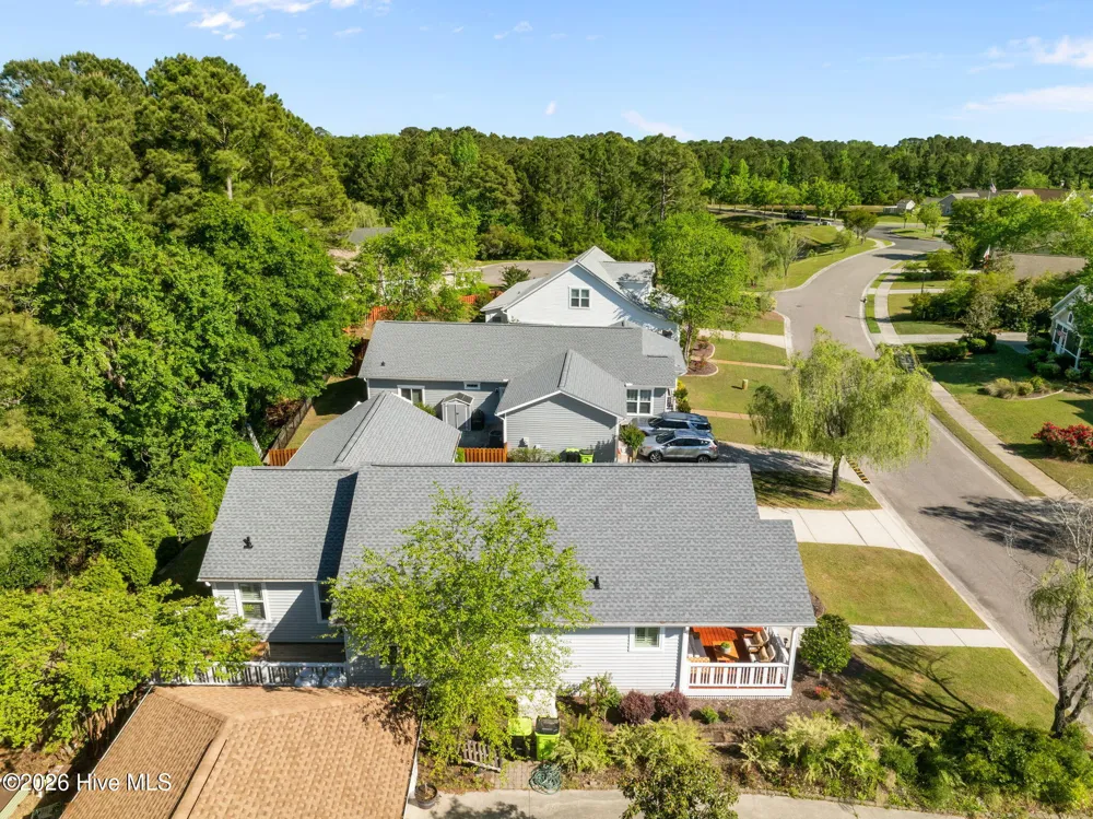 806 Wildflower Drive Holly Ridge, NC 28445