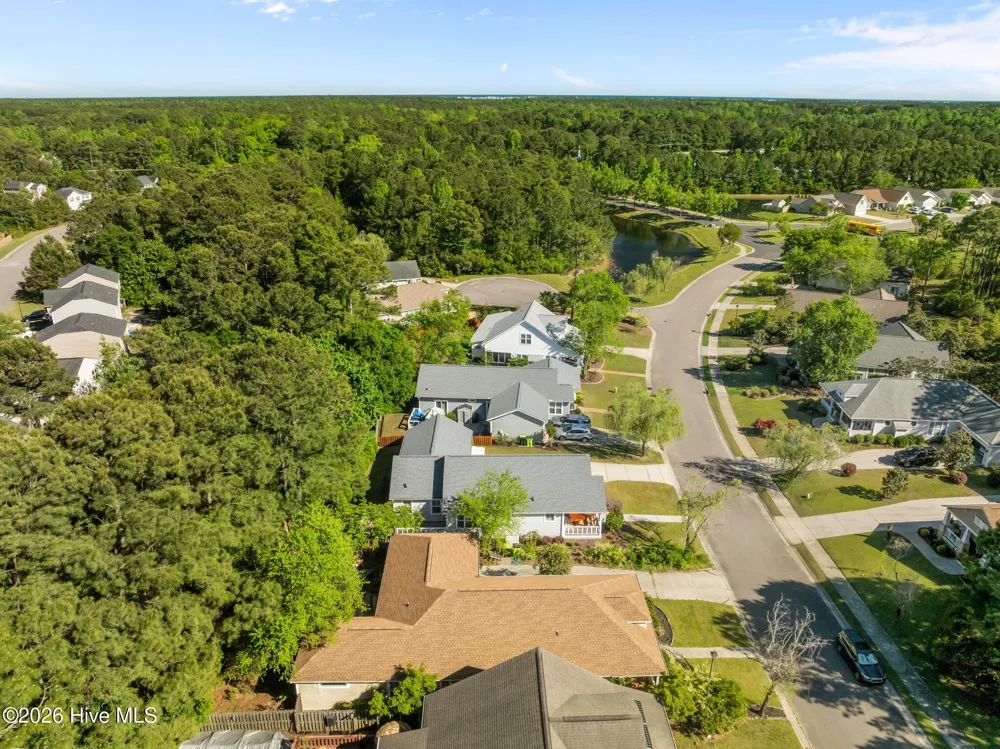 806 Wildflower Drive Holly Ridge, NC 28445