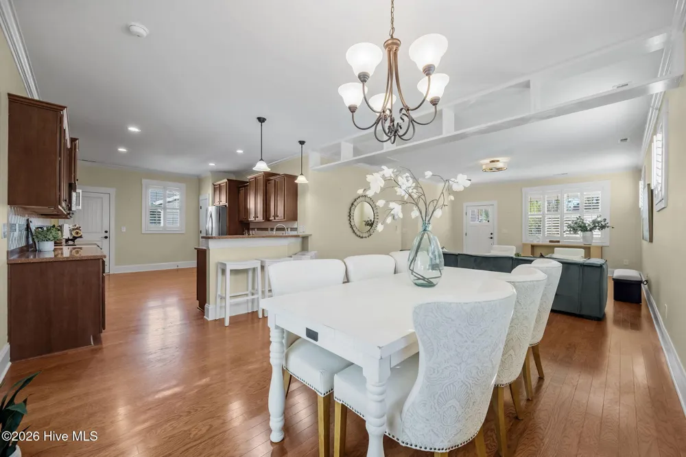 806 Wildflower Drive Holly Ridge, NC 28445
