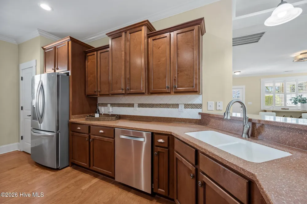 806 Wildflower Drive Holly Ridge, NC 28445