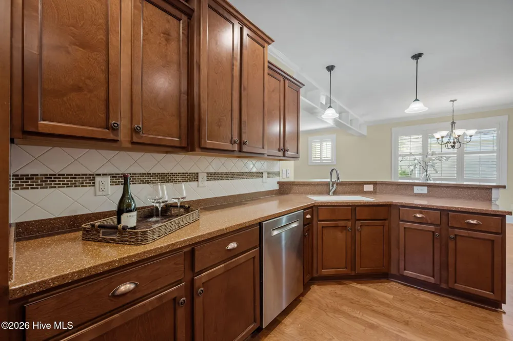806 Wildflower Drive Holly Ridge, NC 28445