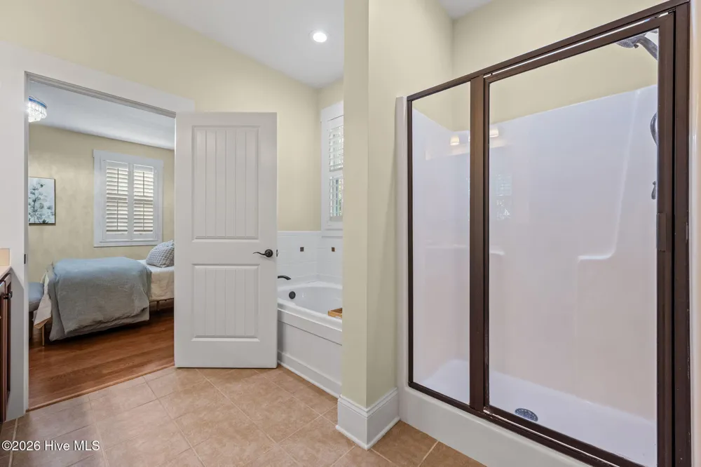 806 Wildflower Drive Holly Ridge, NC 28445