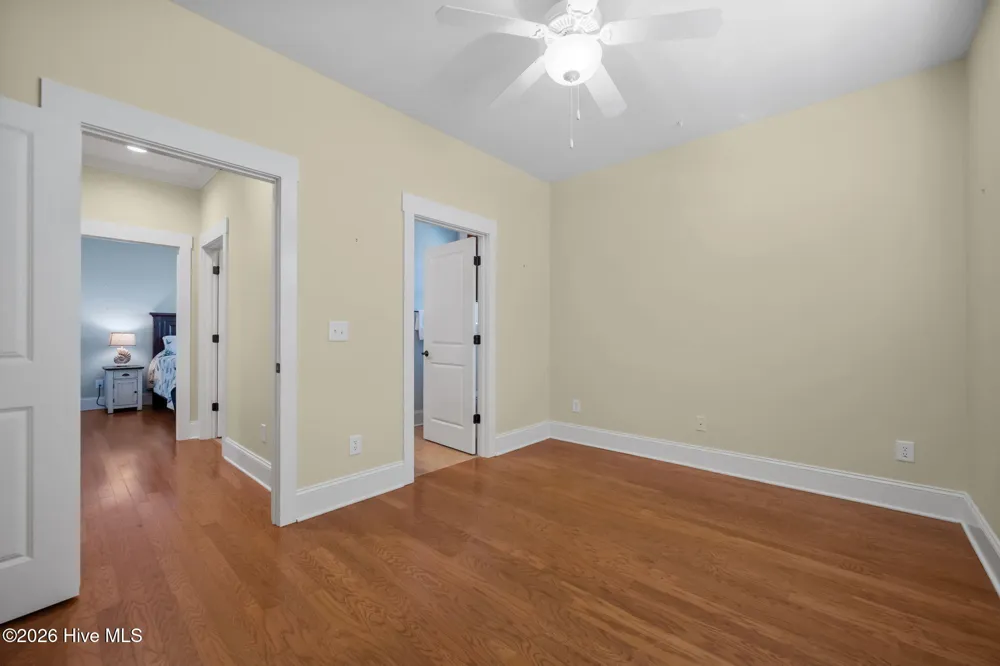 806 Wildflower Drive Holly Ridge, NC 28445