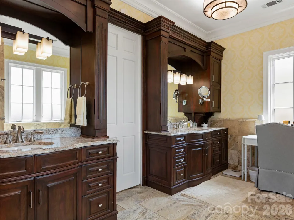 14 Golfside Court Arden, NC 28704