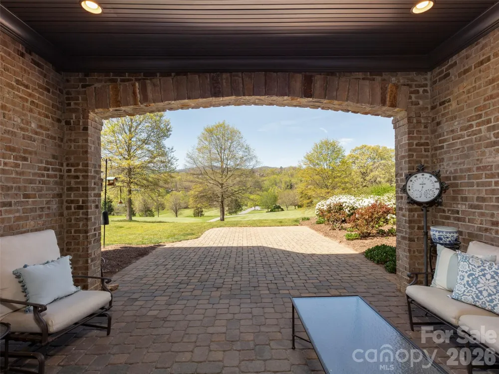 14 Golfside Court Arden, NC 28704