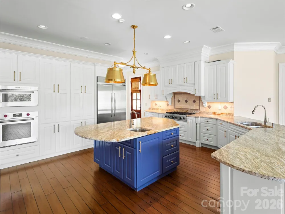 14 Golfside Court Arden, NC 28704