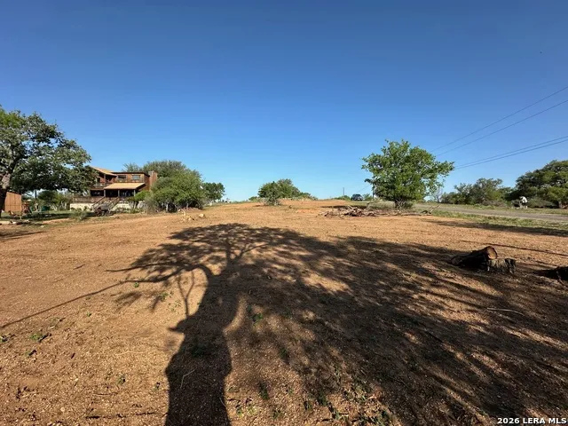 130 E WILLOW DR Granite Shoals, TX 78654