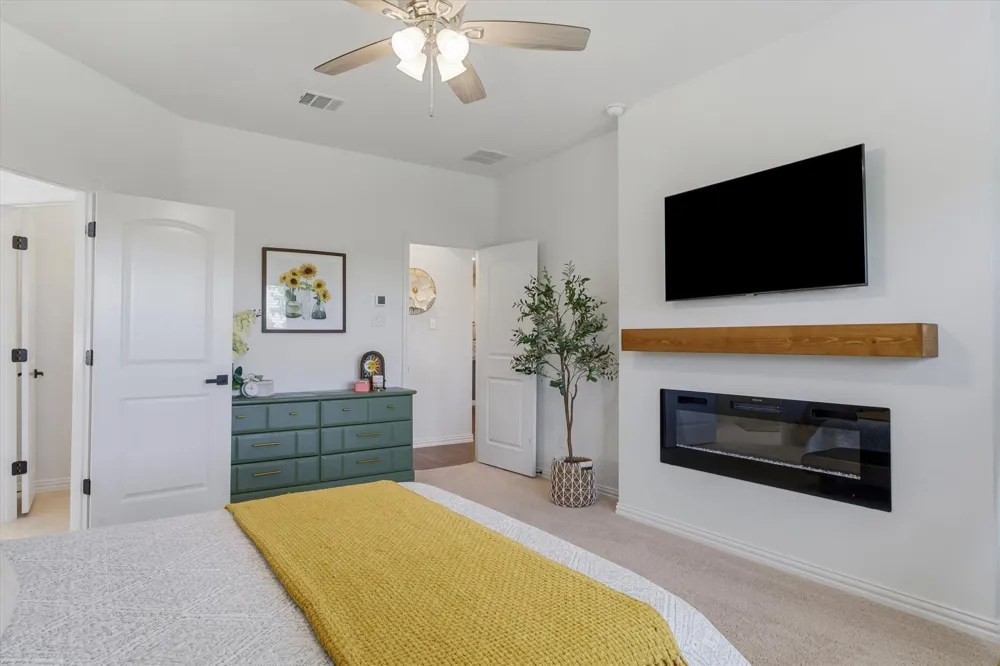 1284 Binfield Drive Forney, TX 75126