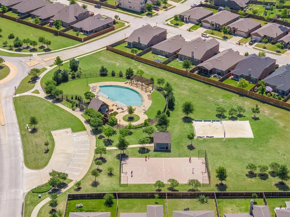 1284 Binfield Drive Forney, TX 75126