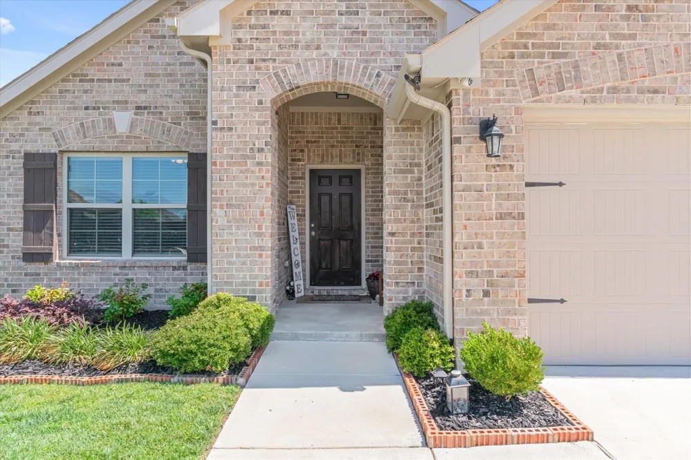 1284 Binfield Drive Forney, TX 75126