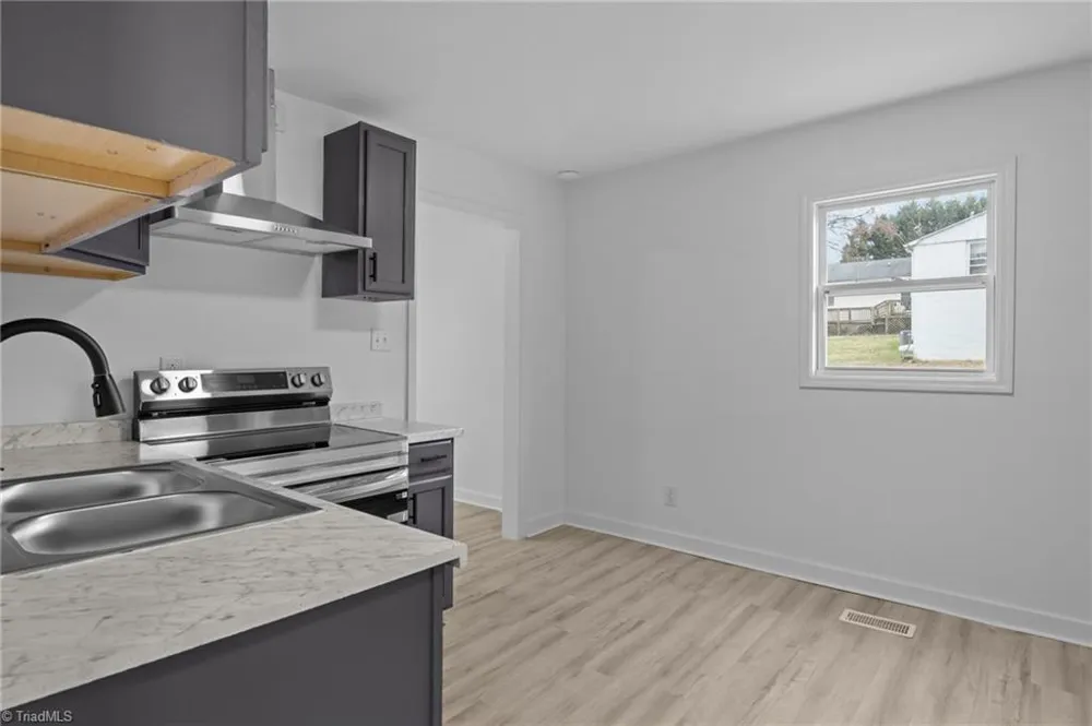 621 Sharpe Street E Statesville, NC 28677