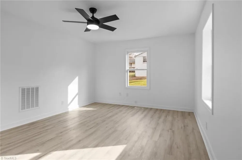 621 Sharpe Street E Statesville, NC 28677
