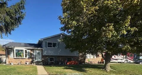6100 Robbins Road