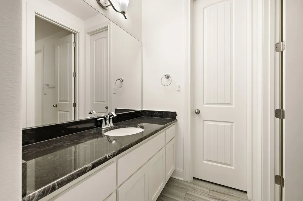 4705 Napoli Shore Drive Leander, TX 78641
