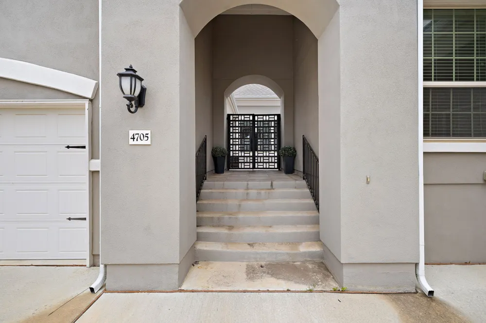 4705 Napoli Shore Drive Leander, TX 78641
