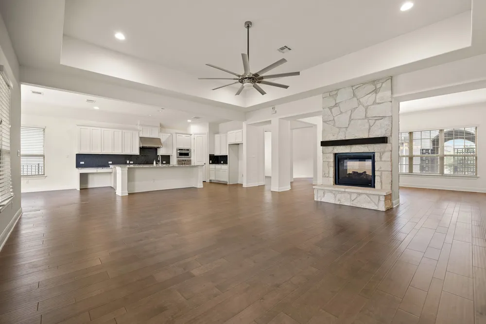 4705 Napoli Shore Drive Leander, TX 78641
