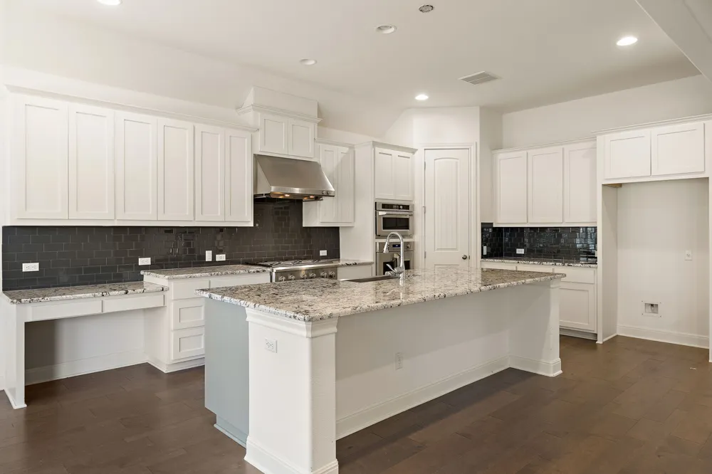 4705 Napoli Shore Drive Leander, TX 78641