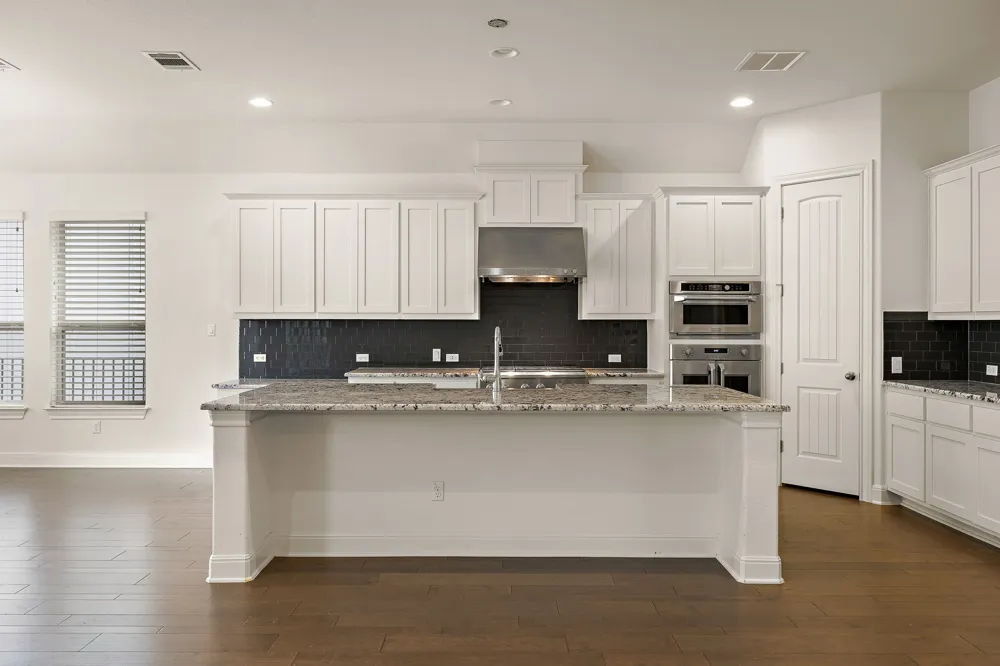 4705 Napoli Shore Drive Leander, TX 78641