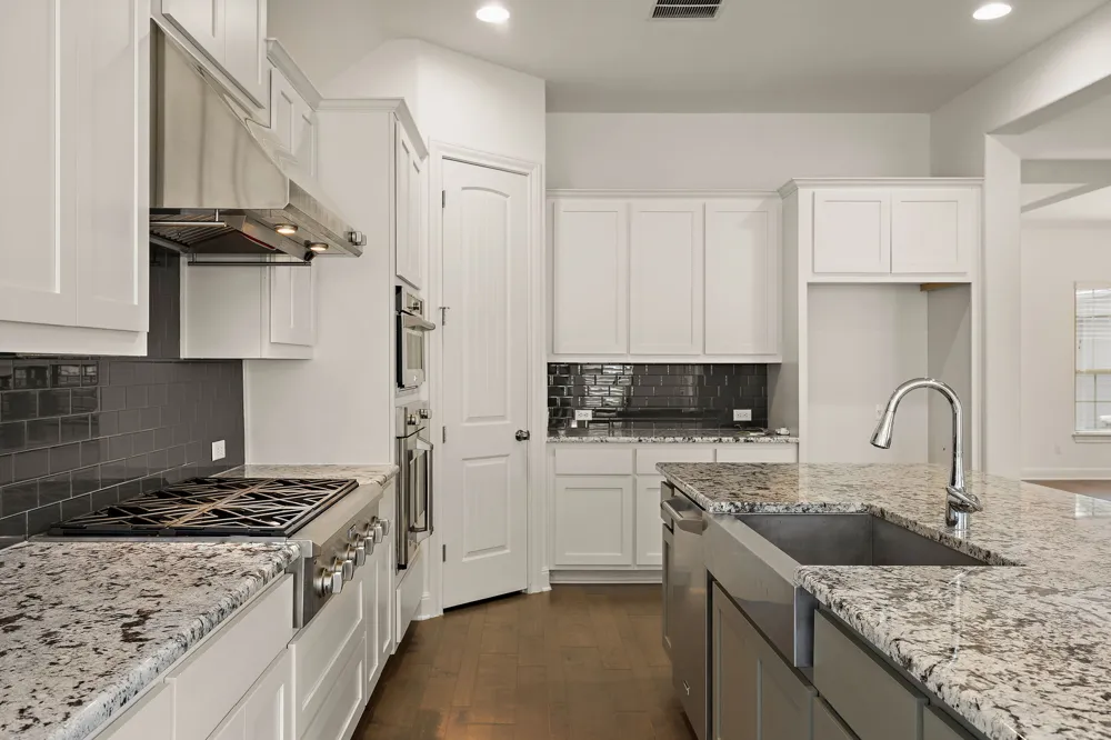 4705 Napoli Shore Drive Leander, TX 78641