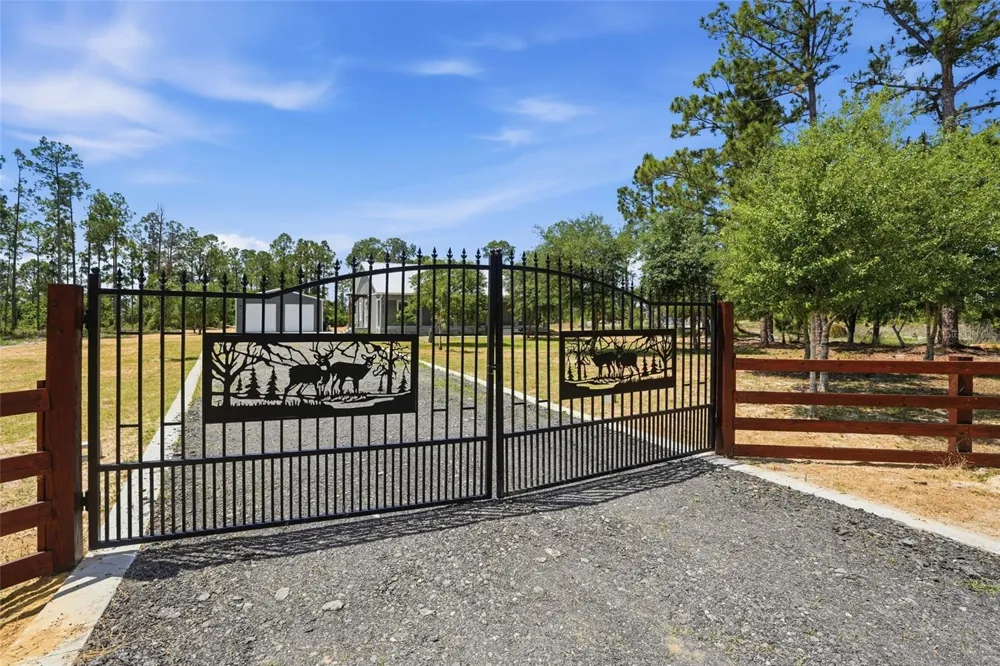 7933 5TH TERRACE Labelle, FL 33935