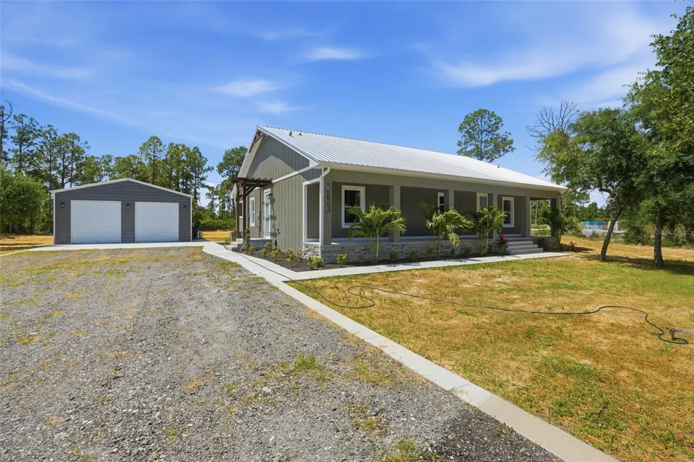 7933 5TH TERRACE Labelle, FL 33935
