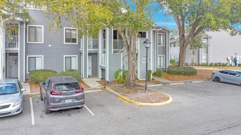 9513 DARIEN AVENUE #9513 Orlando, FL 32817