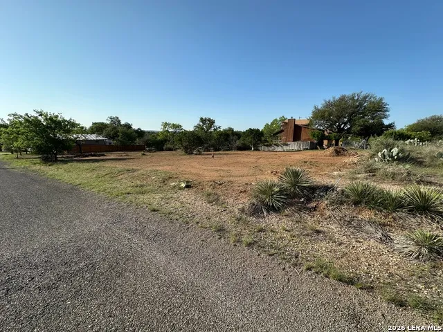 130 E WILLOW DR Granite Shoals, TX 78654