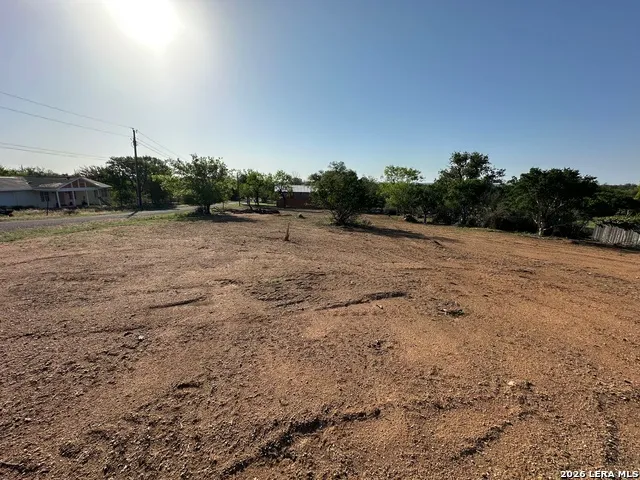 130 E WILLOW DR Granite Shoals, TX 78654