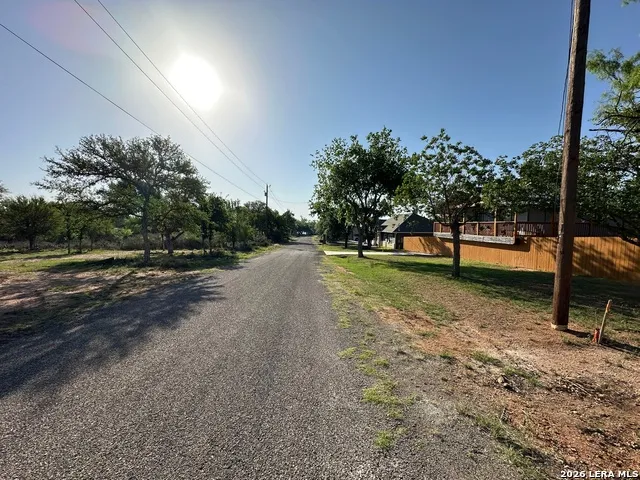130 E WILLOW DR Granite Shoals, TX 78654