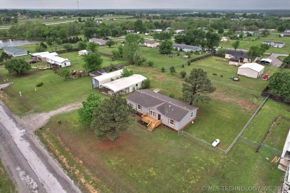 14042 S Crestview Road Oologah, OK 74053