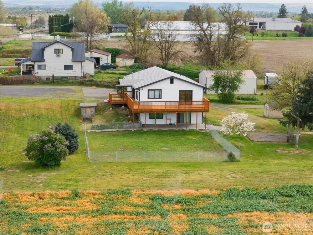 1934 S College Ave College Place, WA 99324
