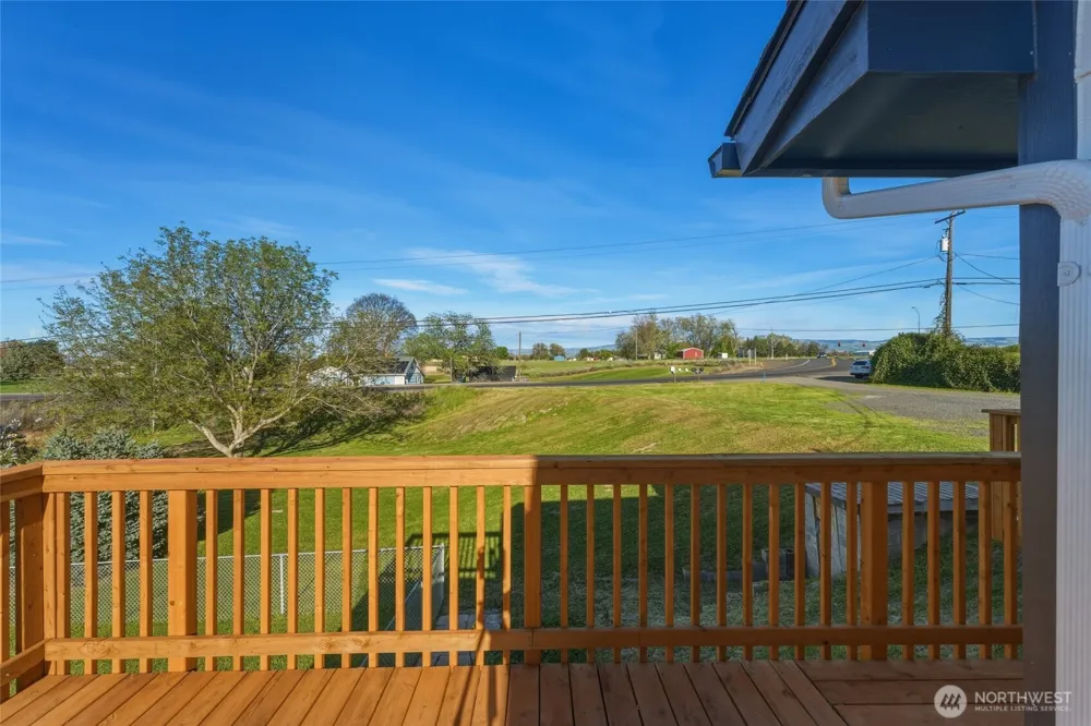 1934 S College Ave College Place, WA 99324