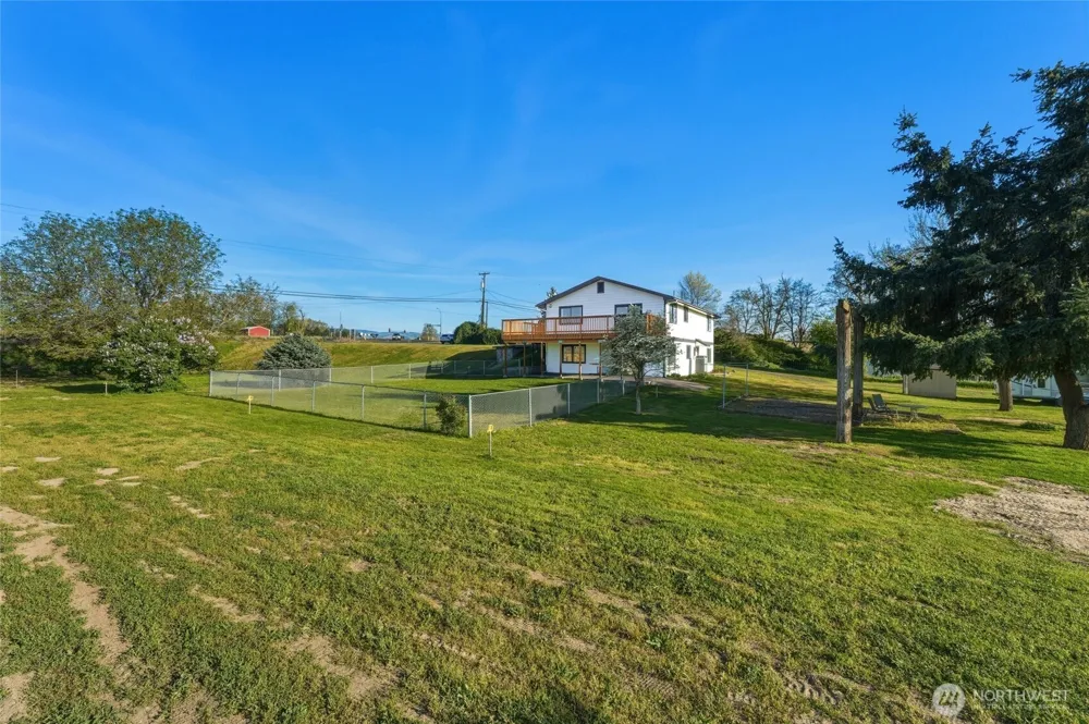 1934 S College Ave College Place, WA 99324