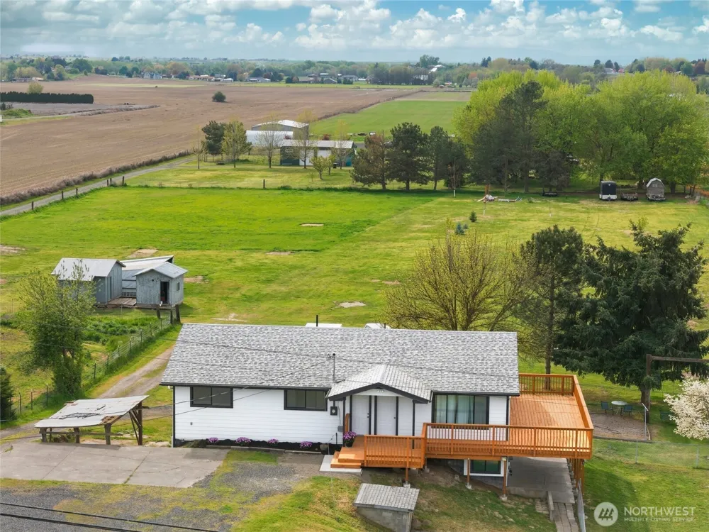 1934 S College Ave College Place, WA 99324