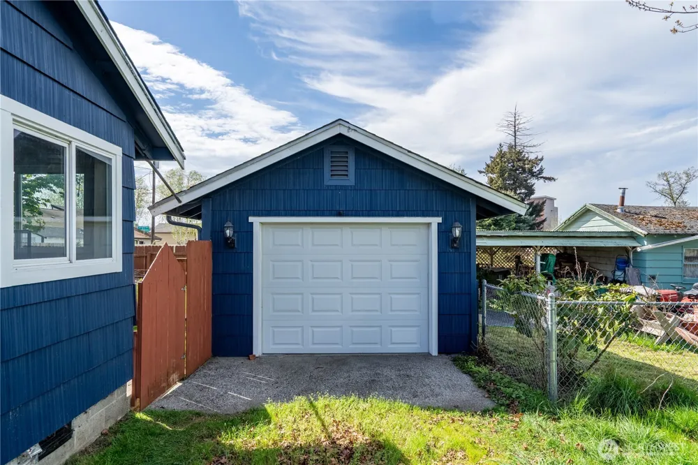 821 Marsh Avenue Centralia, WA 98531