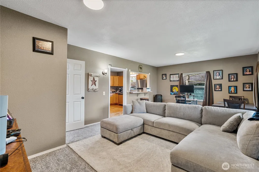 821 Marsh Avenue Centralia, WA 98531