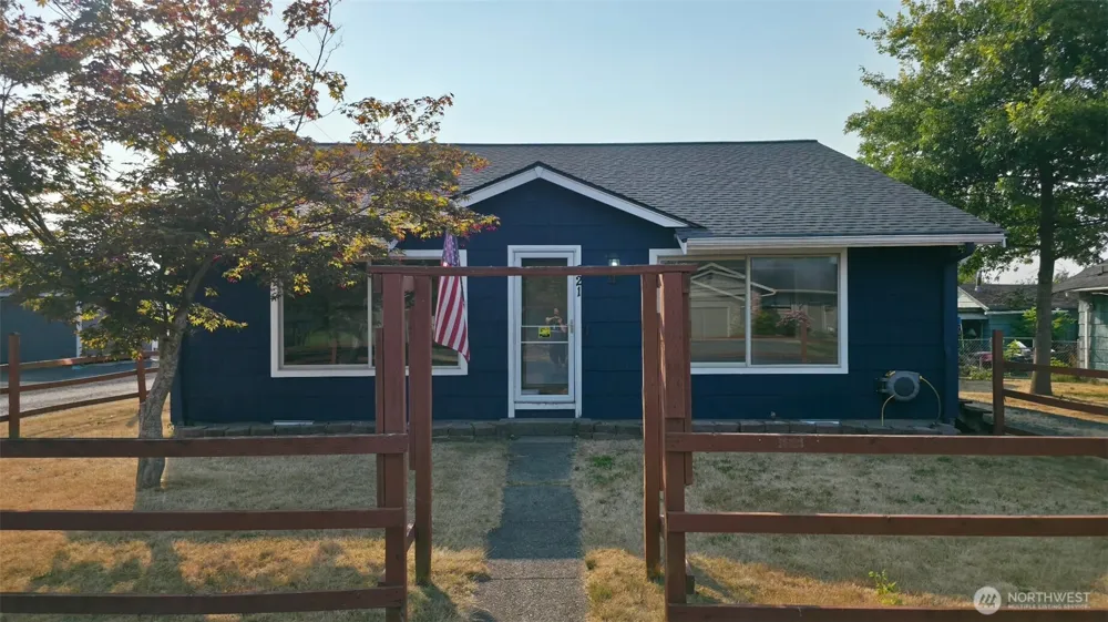 821 Marsh Avenue Centralia, WA 98531