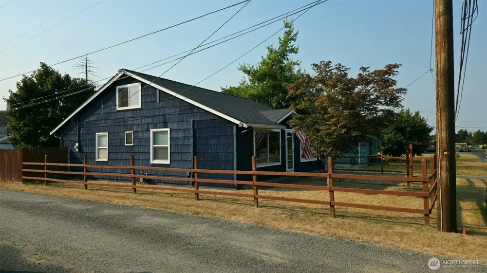 821 Marsh Avenue Centralia, WA 98531