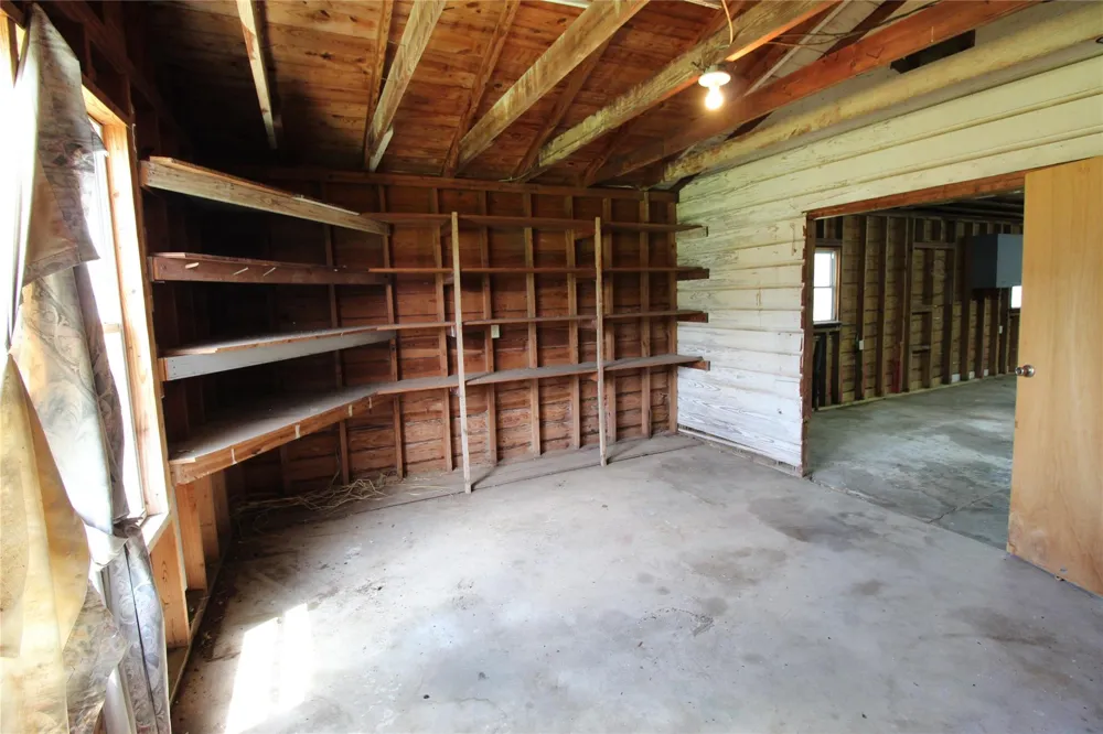 908 Paulus Street Schulenburg, TX 78956