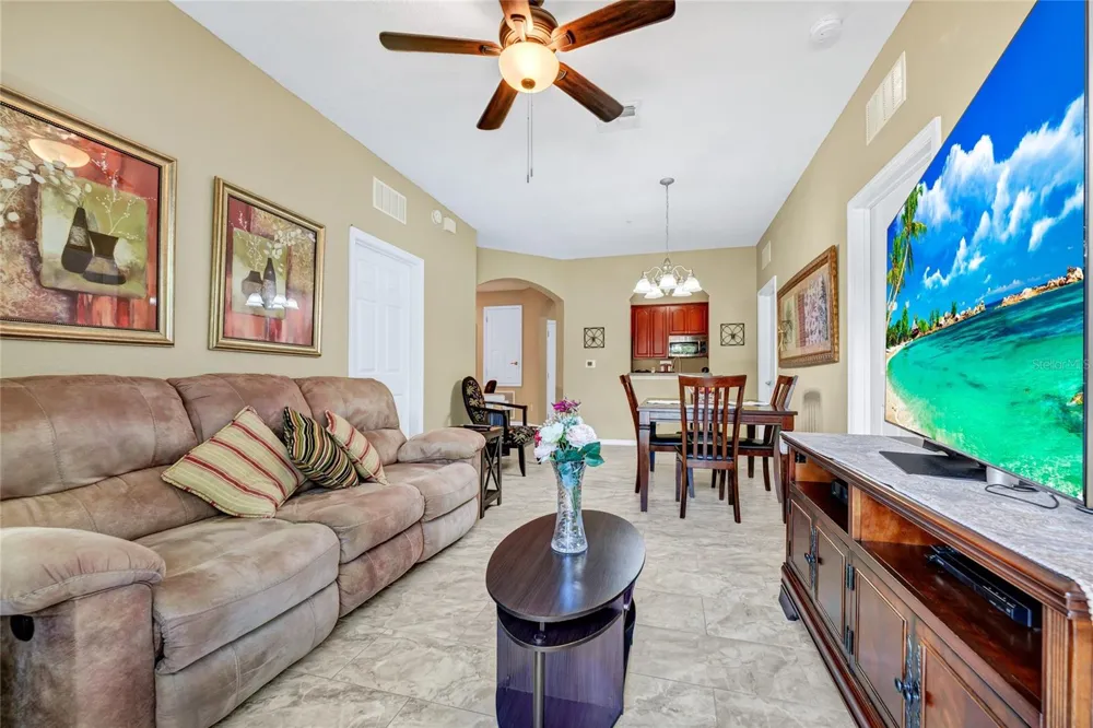 4114 BREAKVIEW DR DRIVE #10602 Orlando, FL 32819