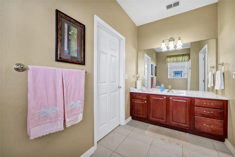 4114 BREAKVIEW DR DRIVE #10602 Orlando, FL 32819