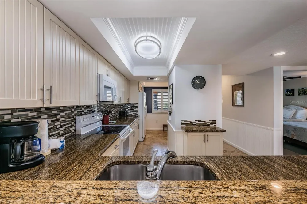 7435 BAYSHORE DRIVE #303 Treasure Island, FL 33706