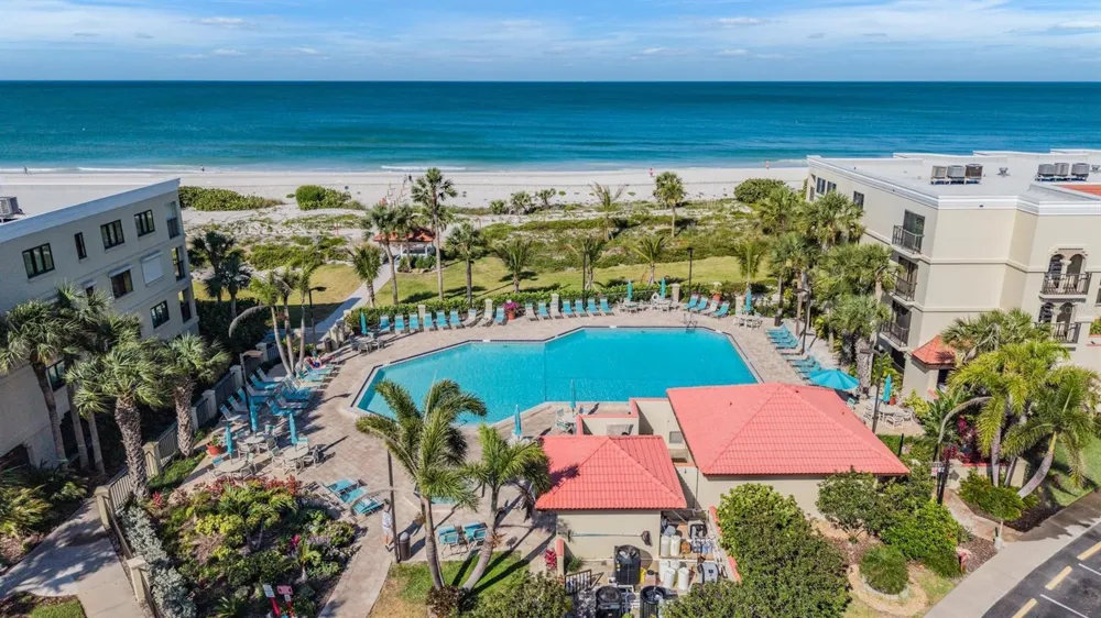 7435 BAYSHORE DRIVE #303 Treasure Island, FL 33706